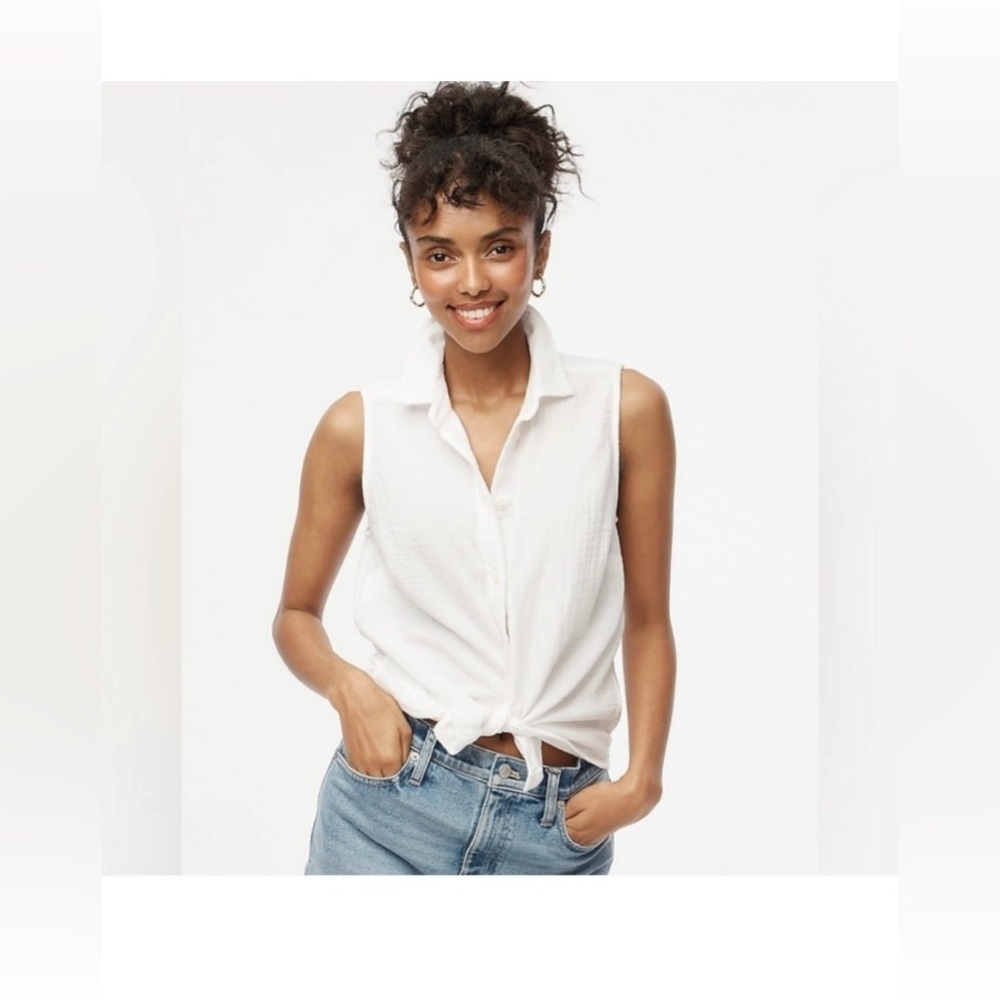 J. Crew sleeveless gauze button up shirt in Navy size L